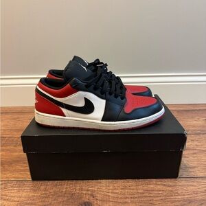 Jordan 1 Low White/Red/Black Sneakers